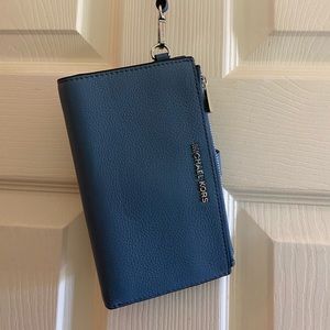 Michael Kors Adele Wristlet
